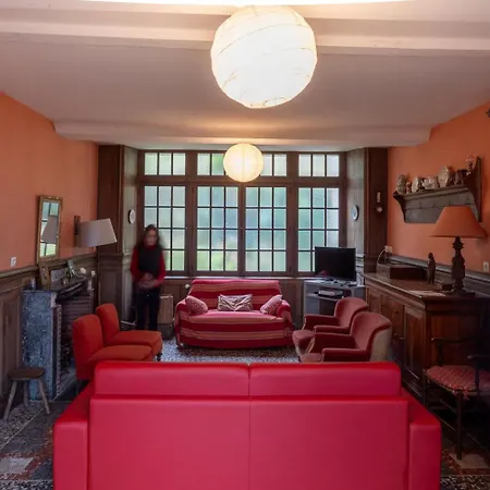 Manoir De Pincelu * La Courbe